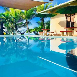 Big Daddy'S Beach Club & Hotel